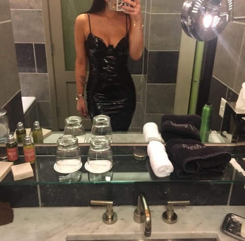 roseperignon: La bomba dress