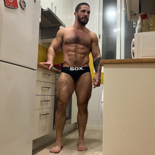 @steve_raider - 2019-01-12 09'44'50 Find us on Twitter : @le_masculin