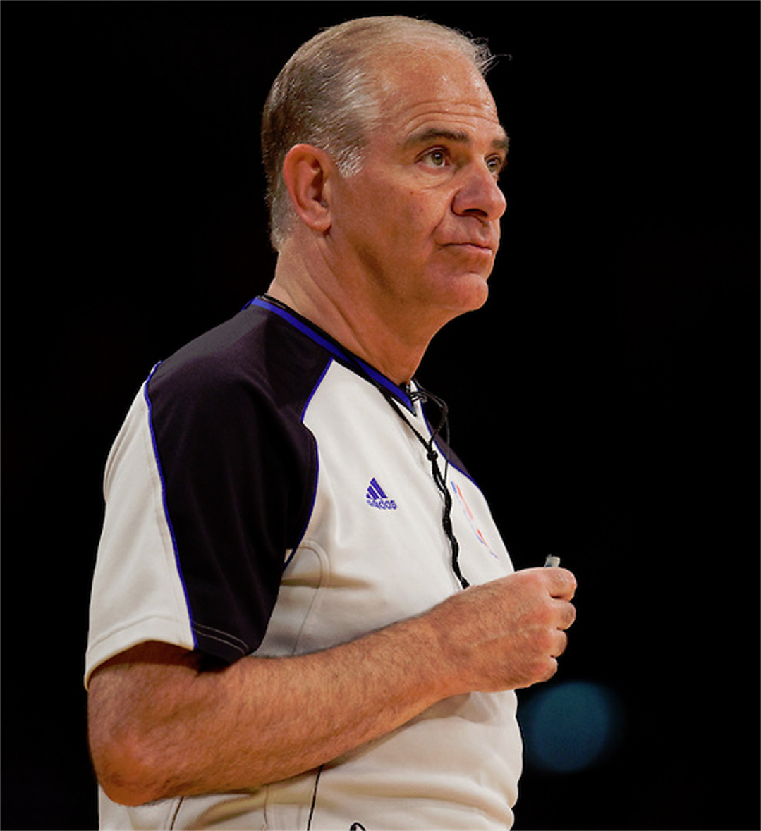 dadluvr:  Fuckin Hot Ref