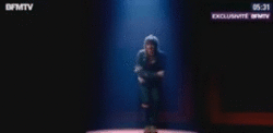 wakkakaruma:  shout out to julian doin his 5 signature dance moves   the “‘yess’ pull”  the “opening the door”   the “point towards you”  the “point to over there”  and ofc… the “serious music video stare” 