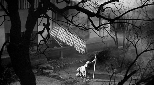 supremeleaderkylorens:Ugetsu (1954) dir. Kenji Mizoguchi