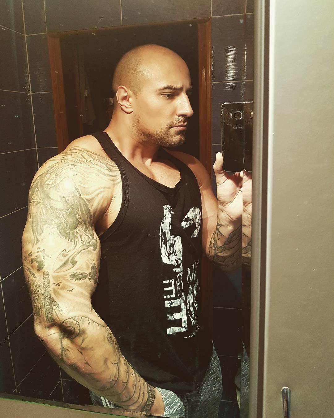 serbian-muscle-men:  Serbian bodyguard StrahinjaMore of his pics here -&gt; 