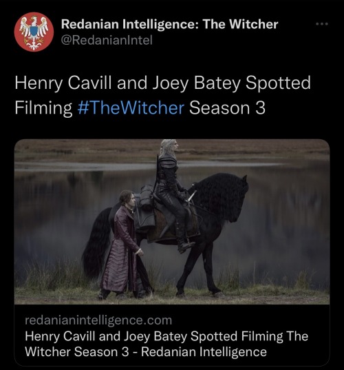 JOEY IS ON SET! JOEY IS ON SET!