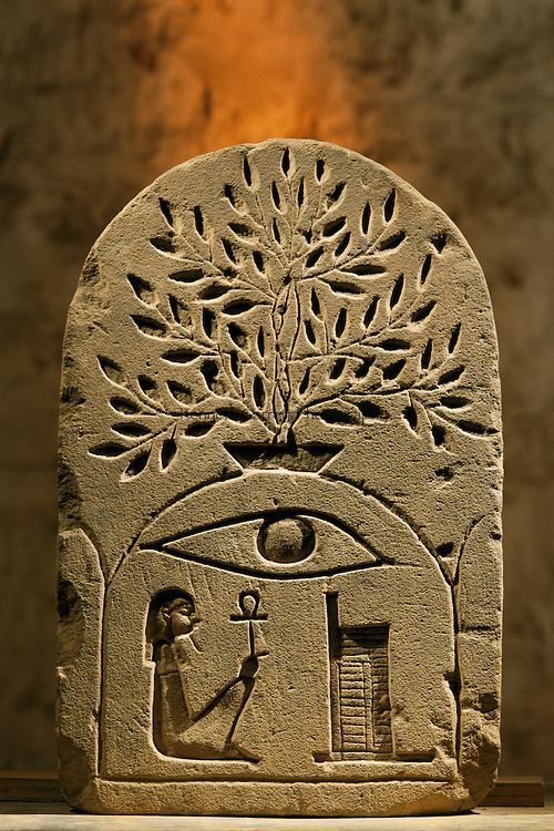 alltheprettyghosts:virtual-artifacts:Sandstone stela to the god Osiris. Photo by Kenneth Garrett Thi