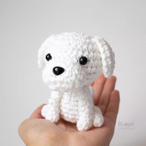 White lab! I don&rsquo;t make these labs in white very often. Available in my Etsy shop! (Link in 