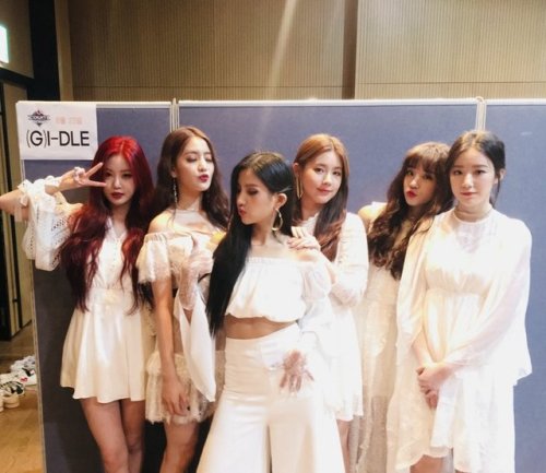 (G)i-dle's Twitter Update: "Like The Goddess Of Wind, (G)I-DLEs Pure White-look How Elegant Is Todays