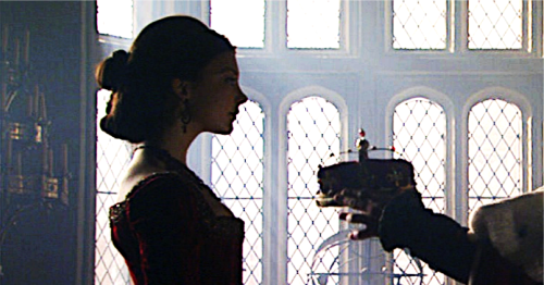 thisfalconwhite-deactivated2017: 1 September 1532: Anne Boleyn becomes Marquess of Pembroke.