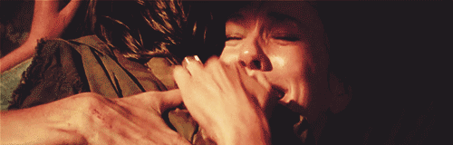 agirlfromwoodbury:  Everyone + Hug - “My blood, my family they’re right here.” 