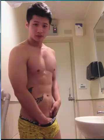 mantop10691:  身材又好又帥的極品直男帥哥終究還是被假女號騙了…上