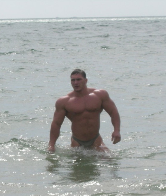 male-glories:  theruskies:  Gorgeous muscle Russian stud. He’s so mighty! Real