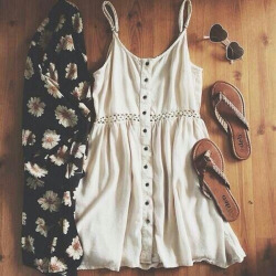romwe:  beautiful outfit~ love it ~ 