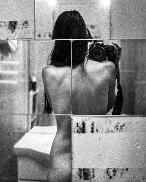 t-ex-sweet:Claire Picheyre