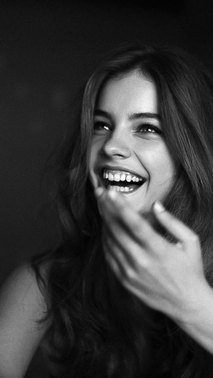 “Personality affects appearance, so I always think positively.”- Barbara Palvin