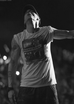 shadyteam:   Eminem performing in Atlanta, 20, Sept. 2014  