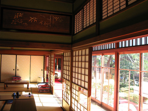 Japanese old style house interior design / 和室(わしつ)の内装(ないそう)