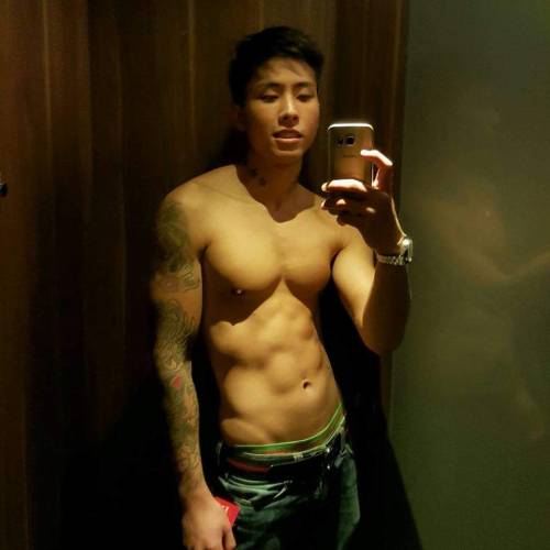 j-aime-asian-men: Sexy