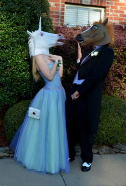 prancing-pies:  So my prom was masquerade