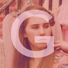 girlshbo:  via jellodan OMFG. Girls is back. Sundays 10PM HBO. 
