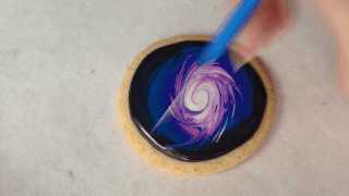 foodiebliss:How To Decorate Galaxy Cookies With Royal IcingSource: Sweet Ambs Cookies Gif Set: Foodi