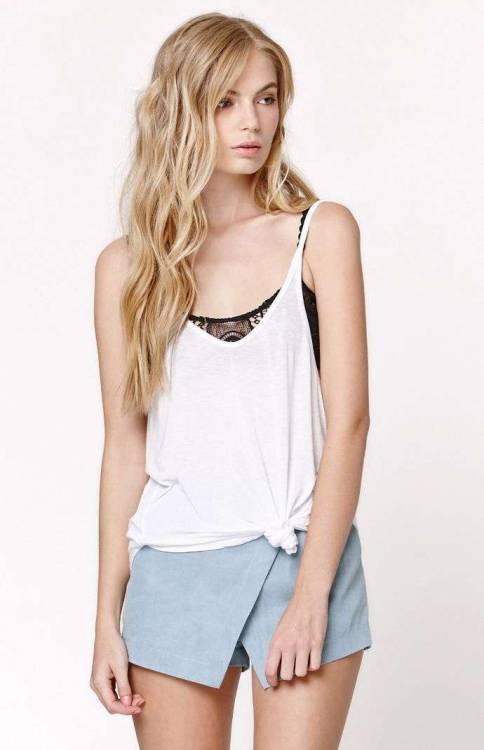 Chambray SkortSee what&rsquo;s on sale from PacSun on Wantering.