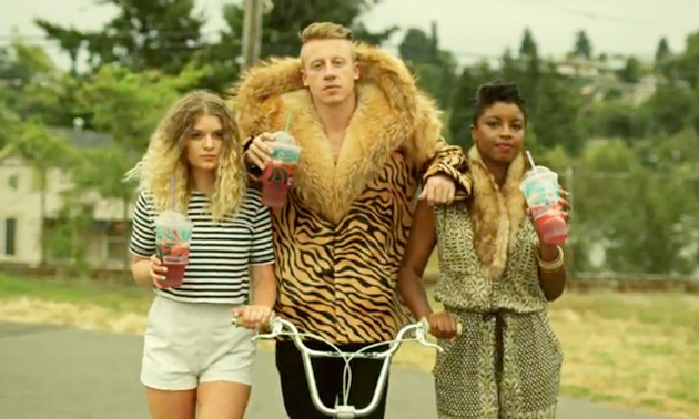 note-a-bear:  covenesque:  slay-z:  queue-pon-queen:  slay-z:  we should recognize
