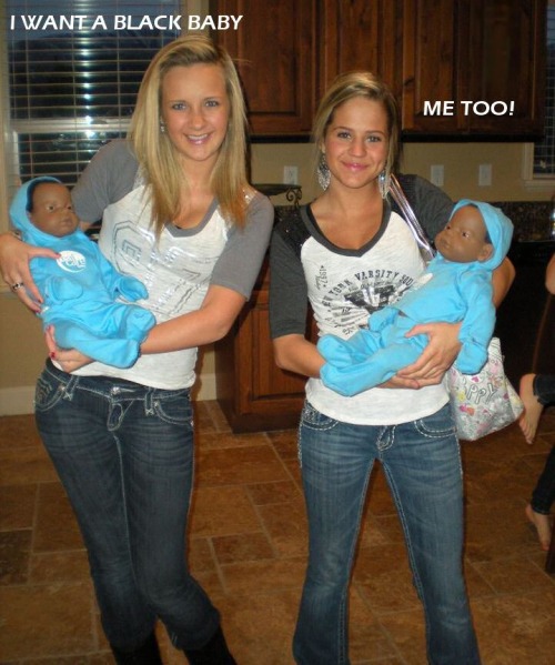 shannyb88:  Black baby dolls are the perfect way to practice for motherhood when we’re in our teens 