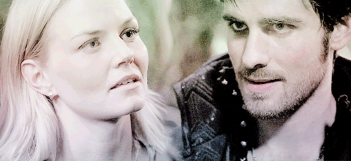 captainswansource:For Sarah (inhislight) - Moments to smile about &lt;3 (Gift 3/3 for 