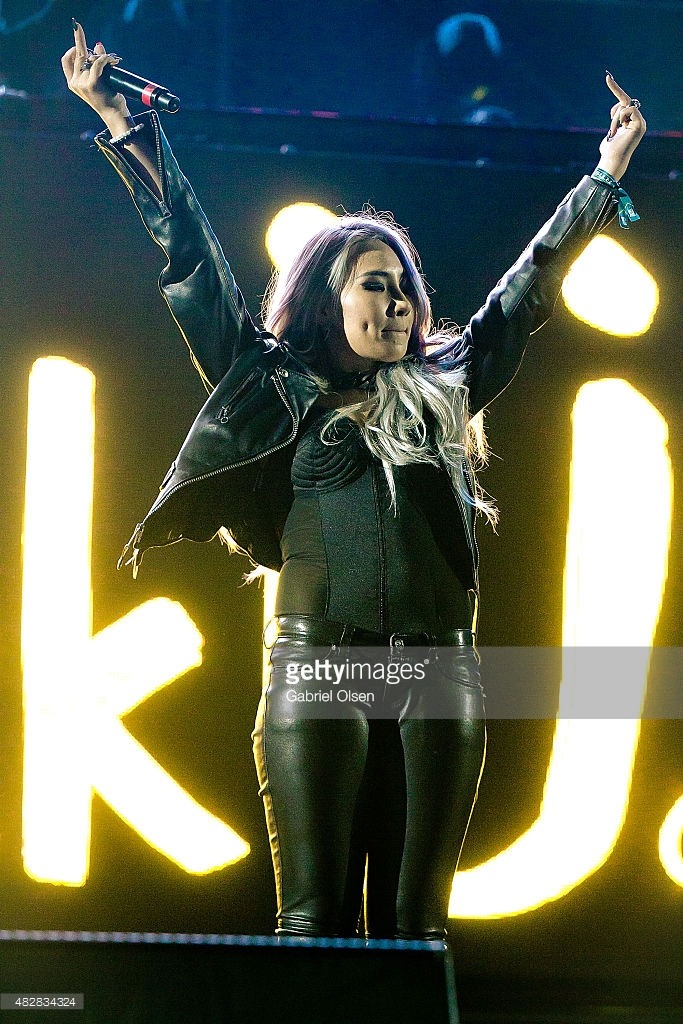 ygfamilyy:  CL @ 150803 2015 Hard Summer in LA!