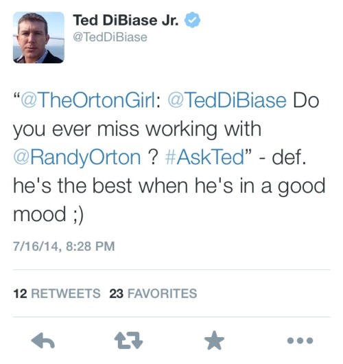 luvrhodes:  🆗  Is he even trying to hide it now?!