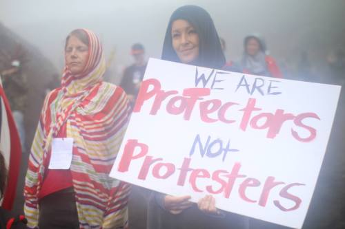 decolonizingmedia:Mauna Kea Protectors Arrested After Successfully Shutting Down TMT ConstructionCon