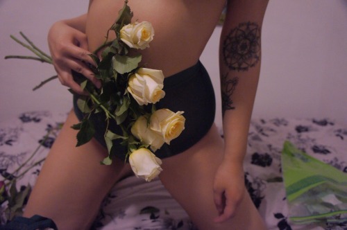 liilbearr:  a suicide girls set that wasn’t accepted pt.2