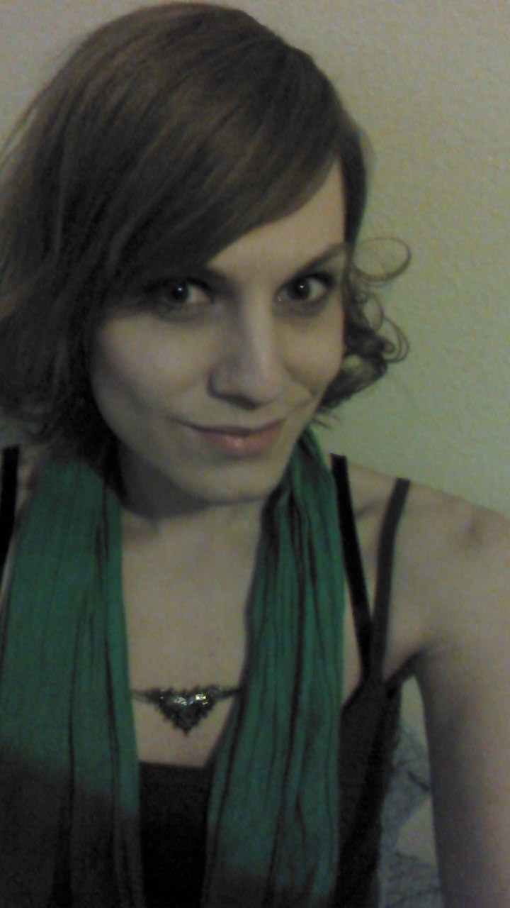 tillycottontail:  Here’s a more recent pic, I haven’t done a good photo shoot