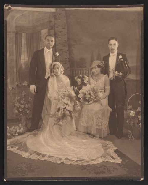 Vintage Wedding Portrays by James Van Der ZeeUntitled (Wedding Party) (1923) Wedding Portrait (1923)