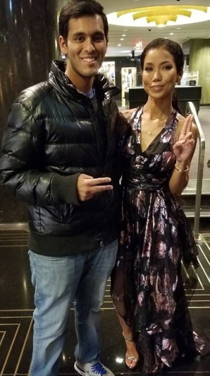 [FANTAKEN] 171106 Jhené Aiko With Aamirmulla On Set For Late Night With Seth Meyers.