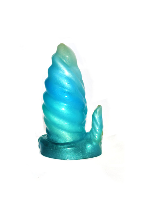 organotoy-sextoys:Our lively Curly captivates with its gentle waves that will let it flow into you, 