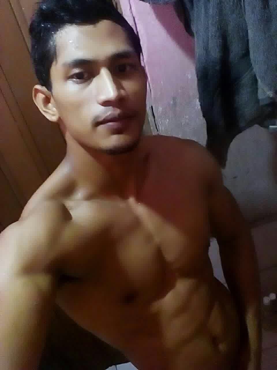 Porn abgbelalaigajah:  Mat kelantan sado ..trainer photos