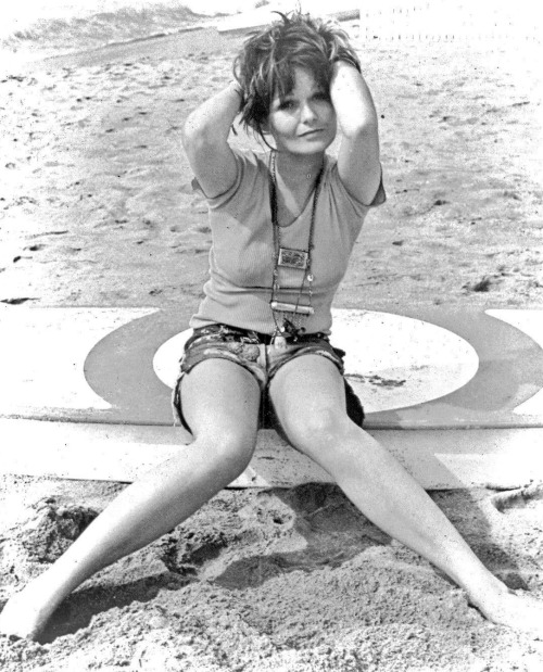 Valerie Perrine