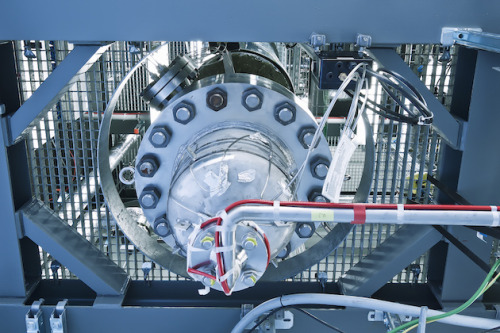 Here’s A Machine That Turns Water Into Synthetic Gasoline