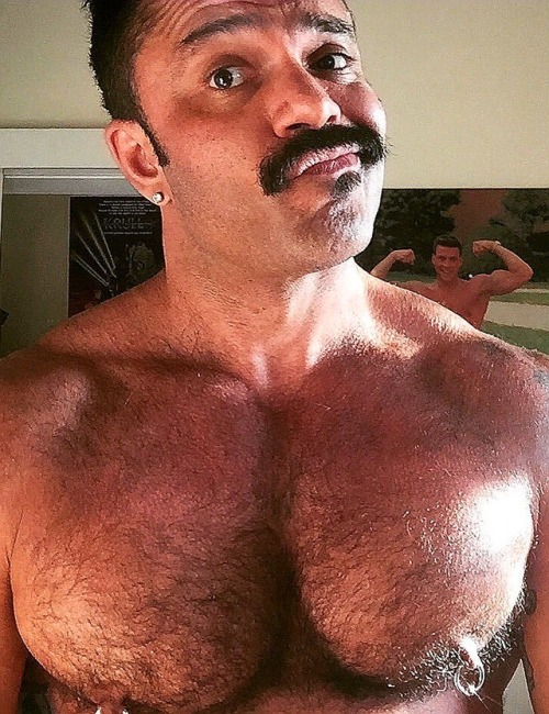 Nipple Addict