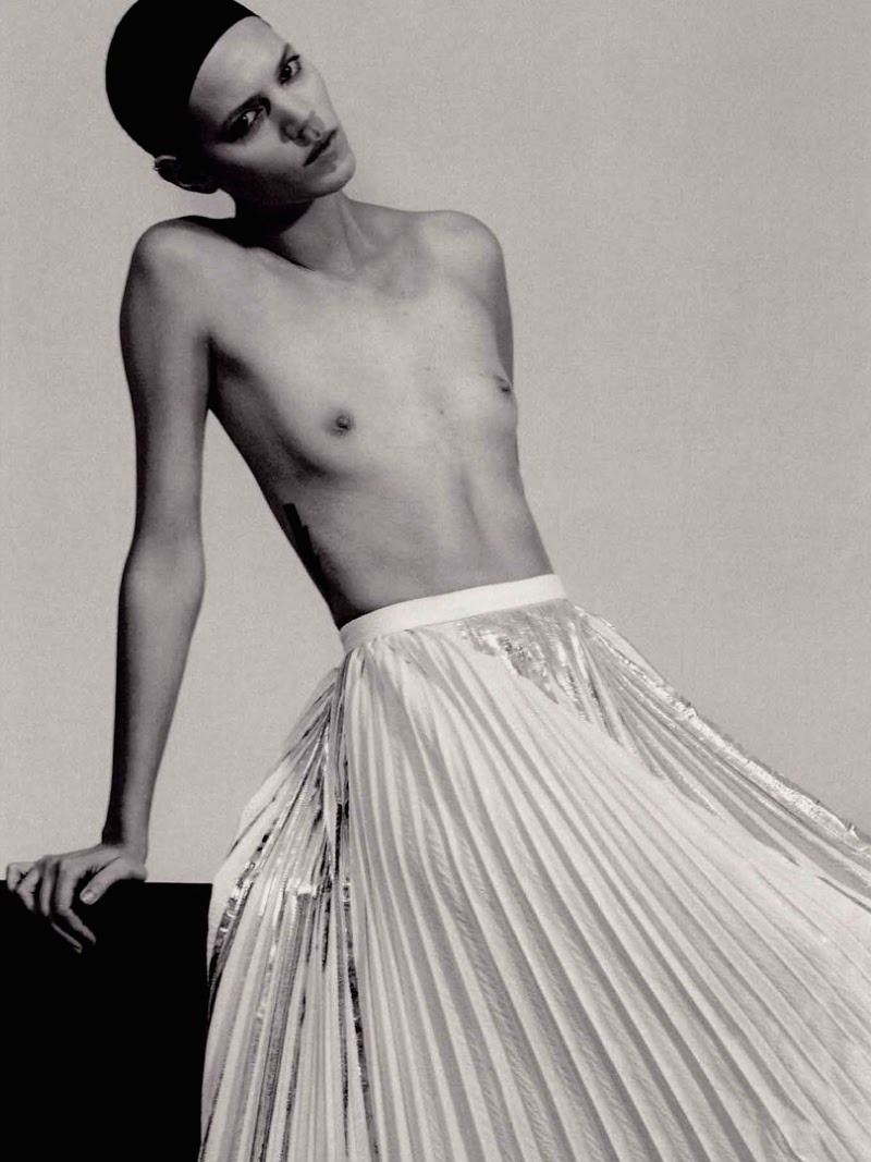 horreure:  Freja Beha Erichsen by Collier Schorr for document journal #4