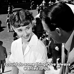 stars-bean: “Why don’t you take a little time for yourself?”“Maybe another hour.”“Live dangerously, take the whole day.” Roman Holiday (1953) dir. William Wyler 