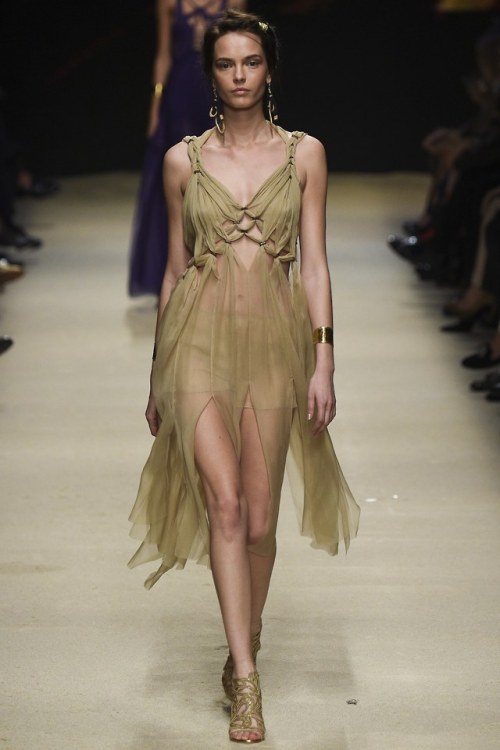 Alberta Ferretti, spring 2016 RTW