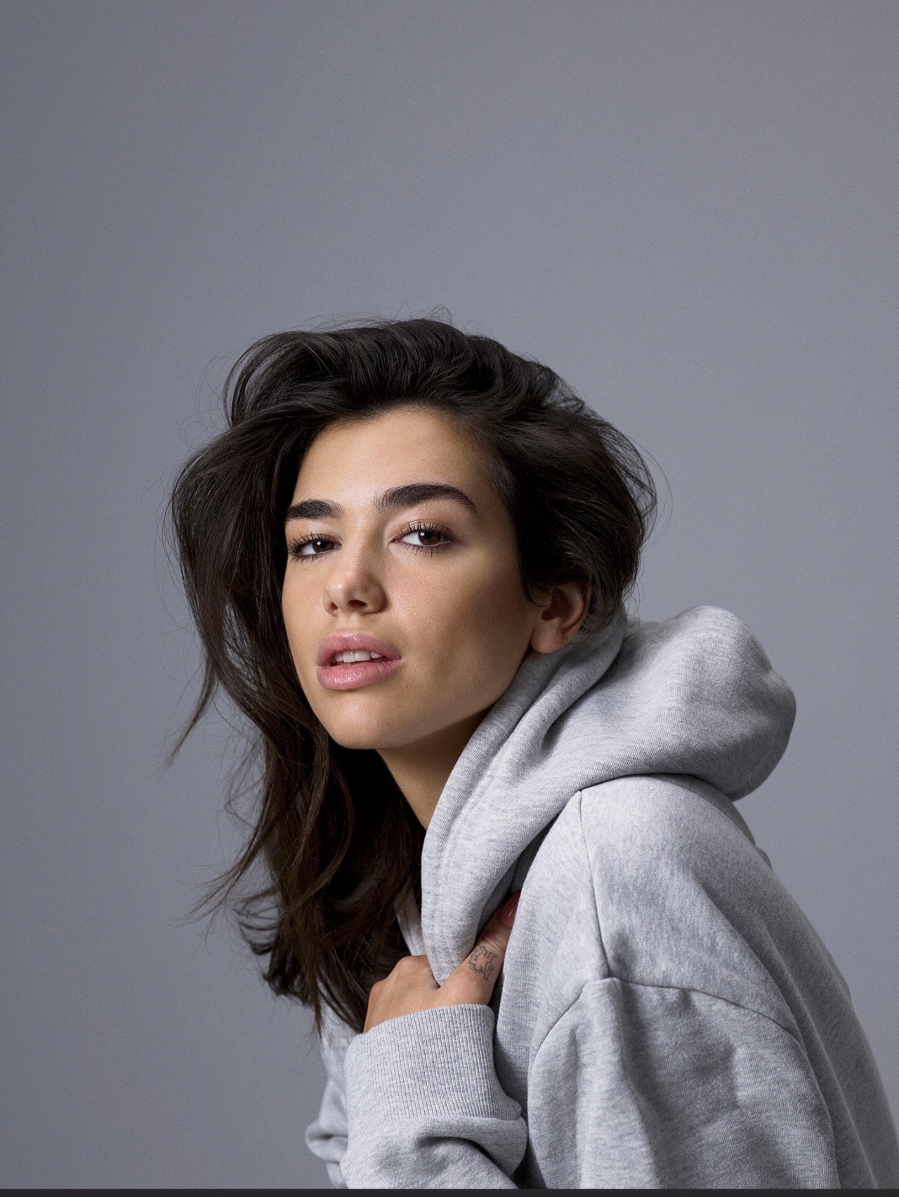 Sex sazza1399:Dua Lipa 💛 pictures