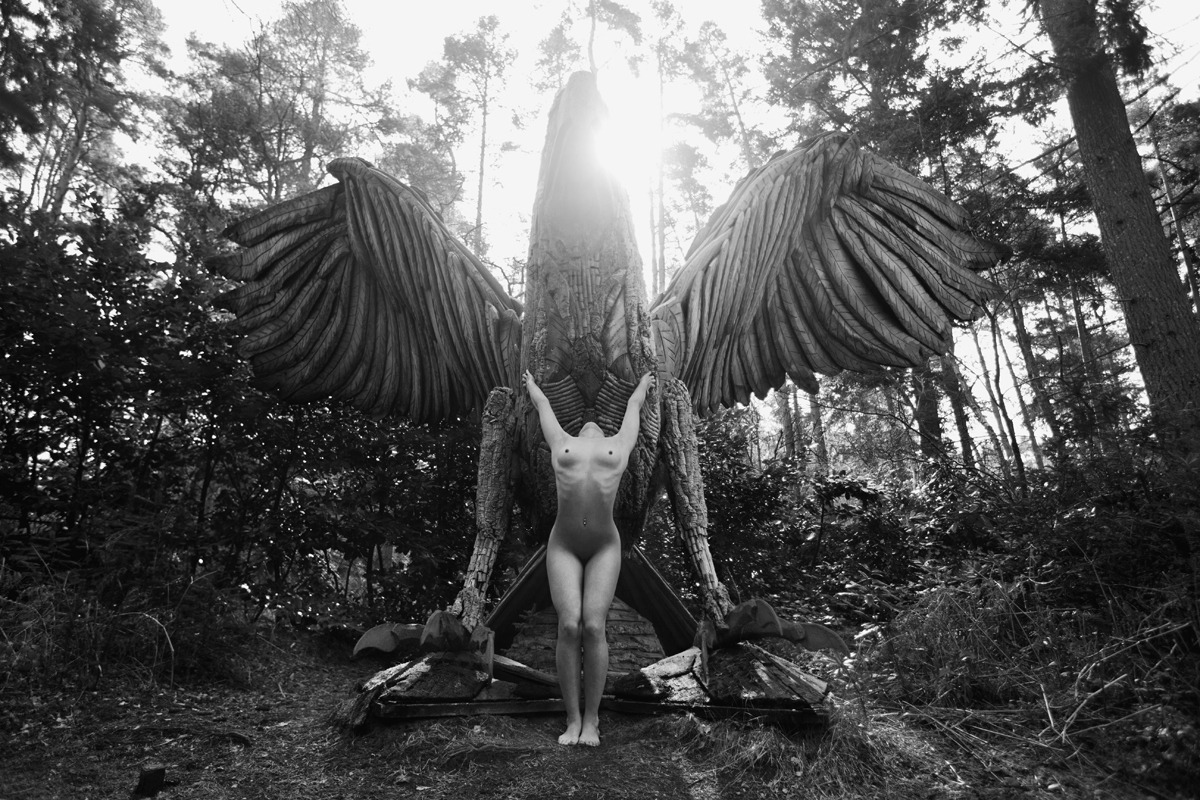 occult-pit:    Photographer: Justyna KlochSculptors: Bill Harling, John Cox, Anthony