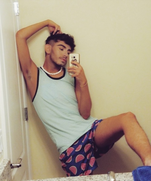 theonlylibra:  👁 💙 🍉