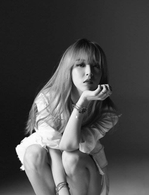 kpophqpictures:  [HQ] MAMAMOO Moonbyul for HIM Korea 1528x2000 
