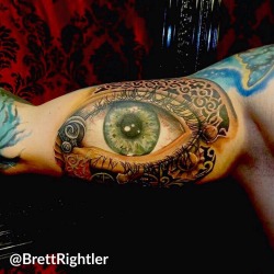 1337tattoos:  The Universe is like an intricate mechanism beyond measure. Within our eye is an entire universe itself, which is the key to see this beautiful planet we get to live on.submitted by   Brett Rightler  