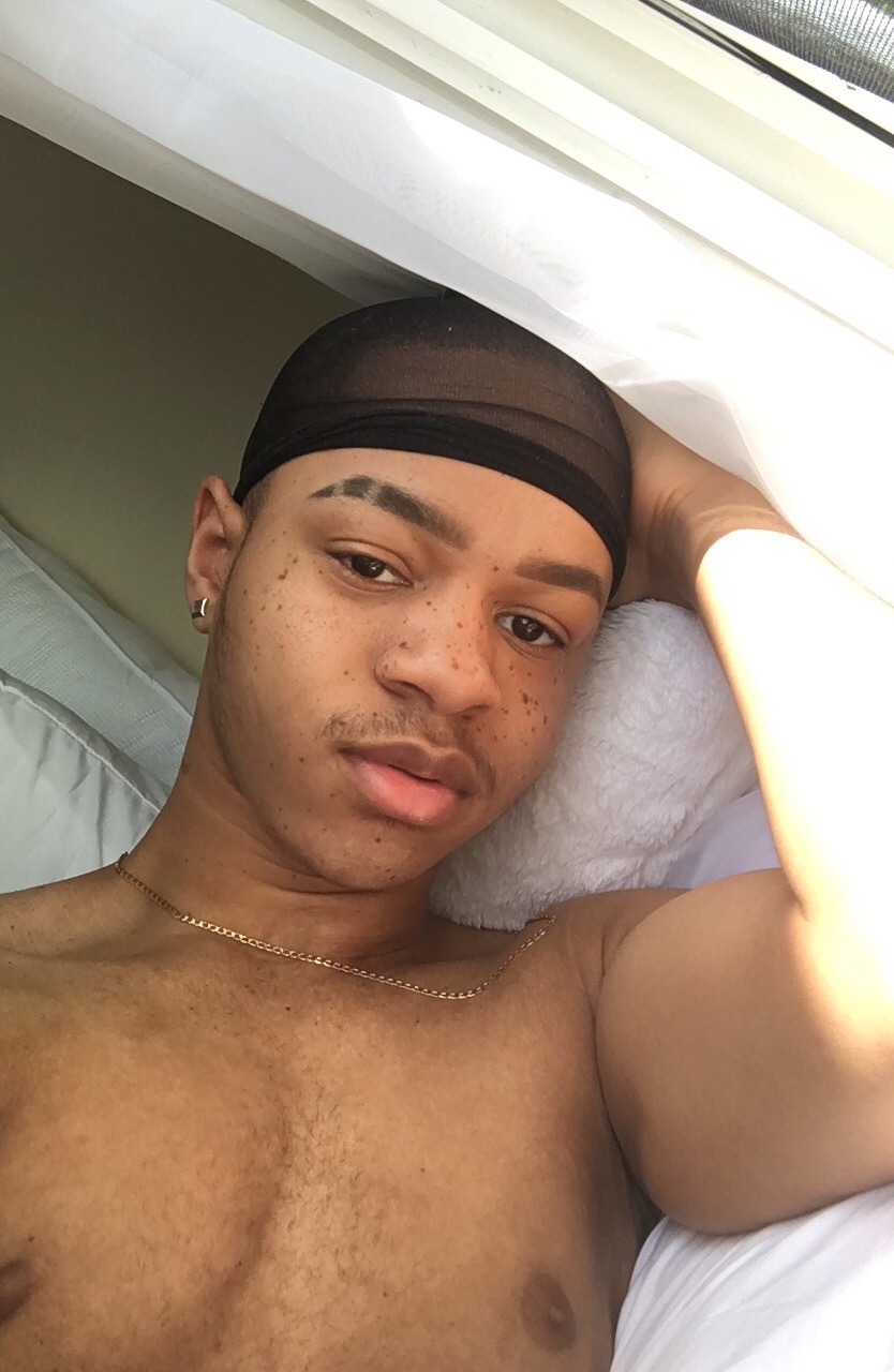 blackboysrmagic:  instagram: @ eupwhoria