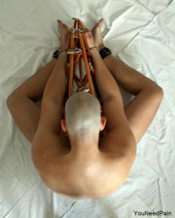 sigrunesigrune:  He’s been shaved and enslaved…………..