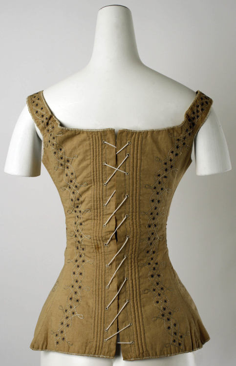 omgthatdress:Corset1820-1839The Metropolitan Museum of Artwtf 1830s.  You really have to be weir